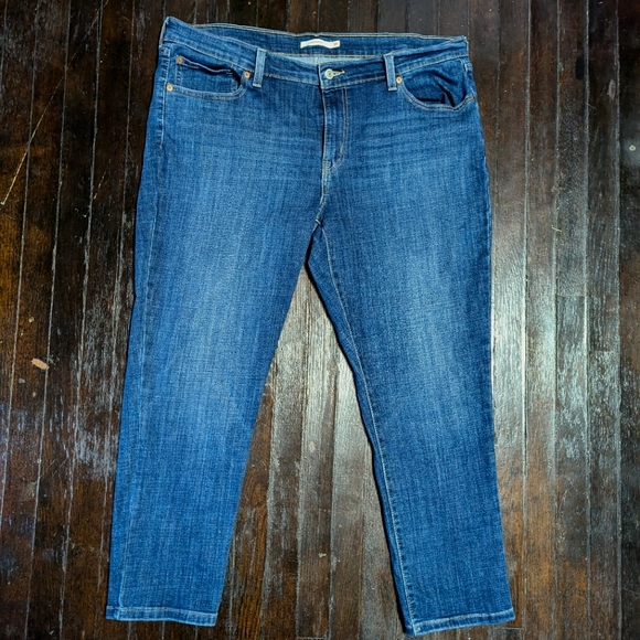 Levi's Boyfriend Medium Wash Jeans - Picture 1 of 5